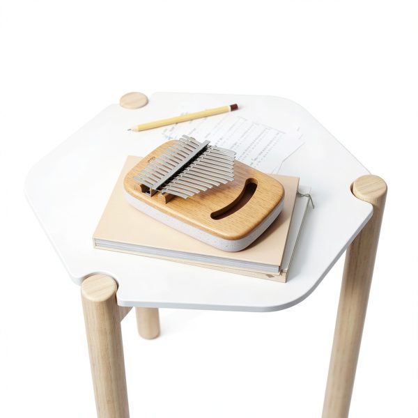 Umbra Strumba Thumb Piano for Kids-1