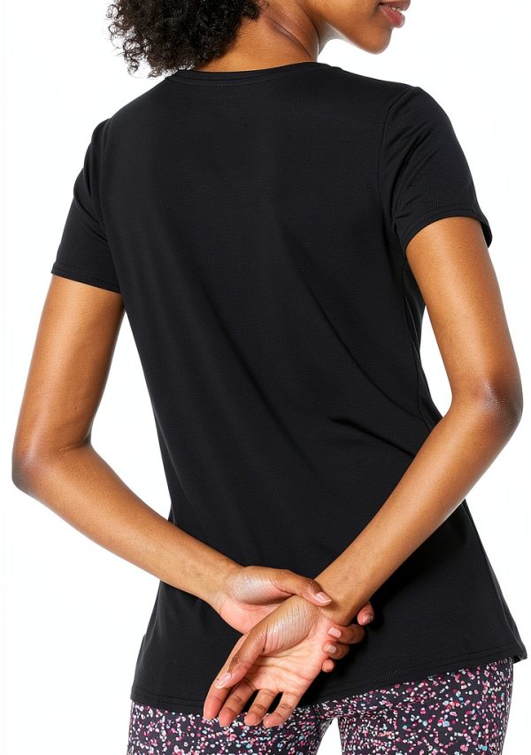 Amazon Essentials Women's Active Tee Tech Stretch-3